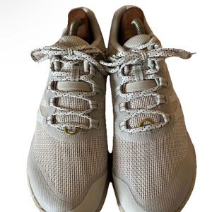 Merrell Women’s Antora 3 Trail Hiking Run Vibram Shoes Sneakers Oyster Size 9.5